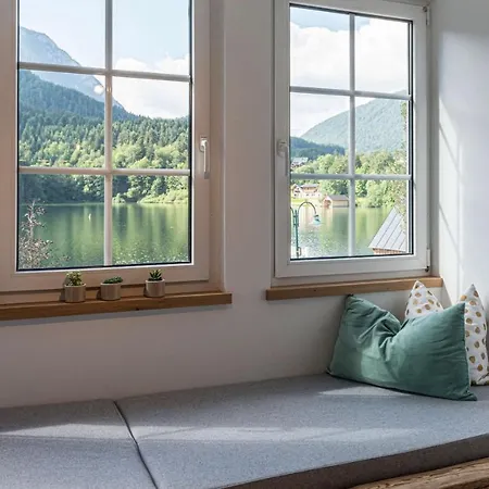 Seeblick - Your Austrian Grundlsee